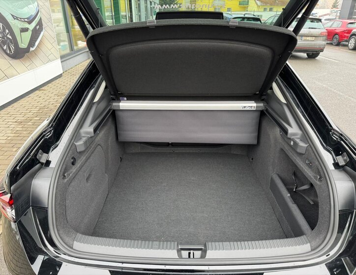 Škoda Superb Ostatní 2,0 l 142 kw