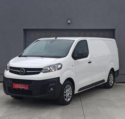 Opel Vivaro 1