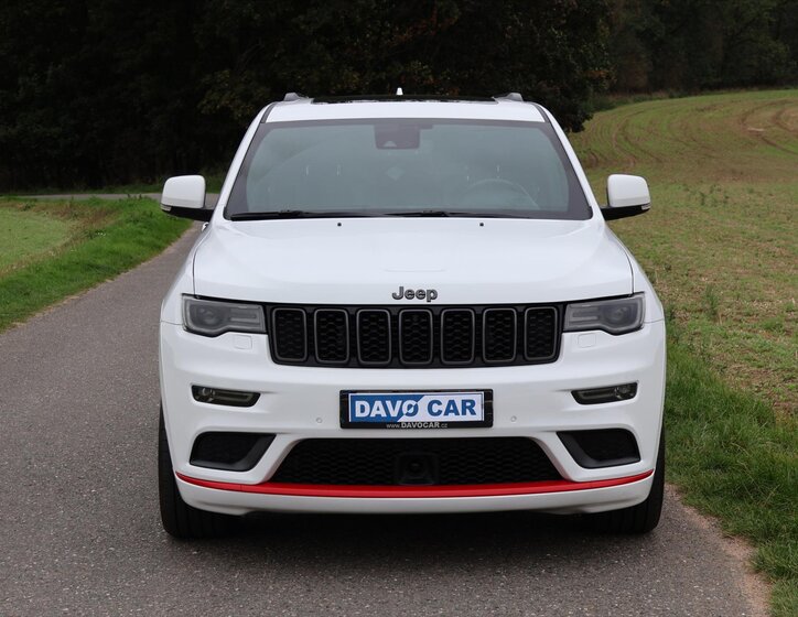 Jeep Grand Cherokee 2