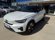 Volvo XC40 SUV / Terénní 0,0 185 kw