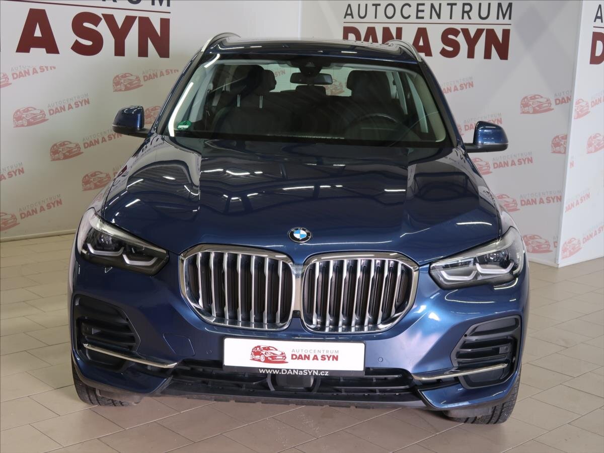 BMW X5 Kombi 3,0 l 245 kw