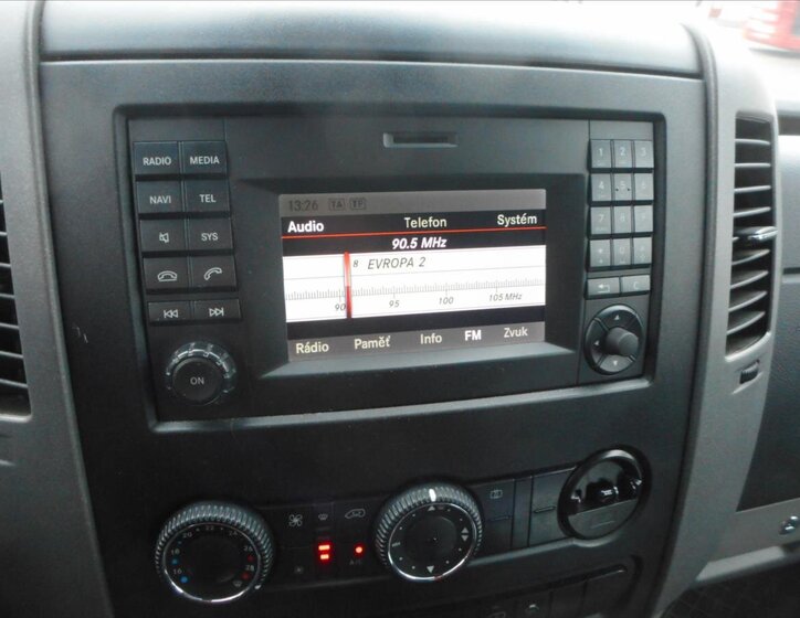 Mercedes-Benz Sprinter 14