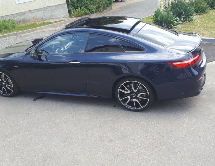 Mercedes-Benz Třídy E 7