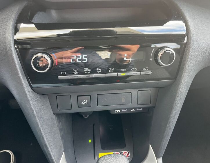 Toyota Yaris Cross 23