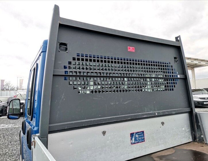 Peugeot Boxer Valník 2,2 l 121 kw