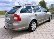 Škoda Octavia Kombi 1,6 l 77 kw