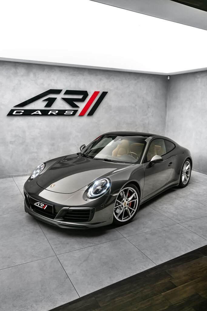 Porsche 911 Kupé 3,0 l 309 kw