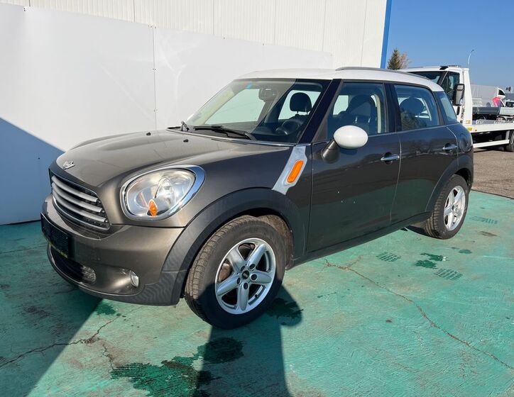 Mini Countryman 3