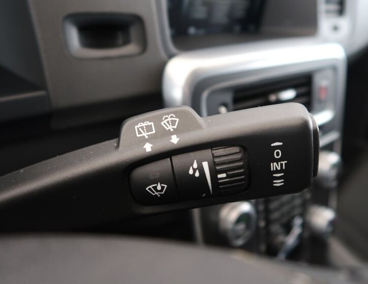 Volvo V60 Kombi 2,0 l 110 kw