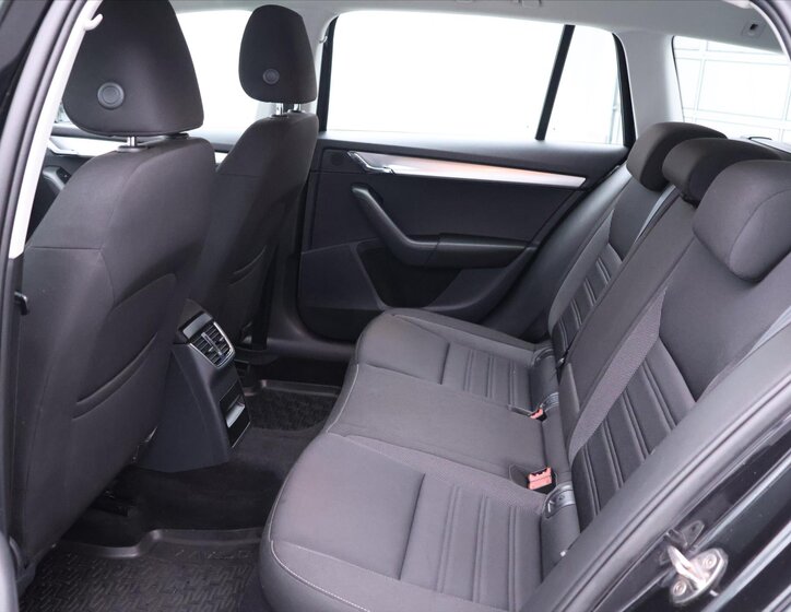 Škoda Octavia Kombi 999,0 85 kw