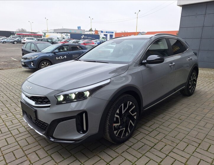 KIA XCeed SUV / Terénní 1,6 l 110 kw