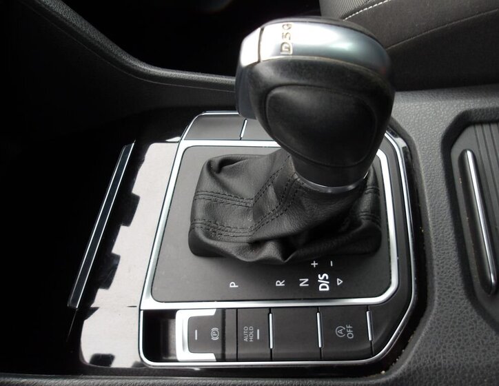 Volkswagen Touran Kombi 2,0 l 110 kw