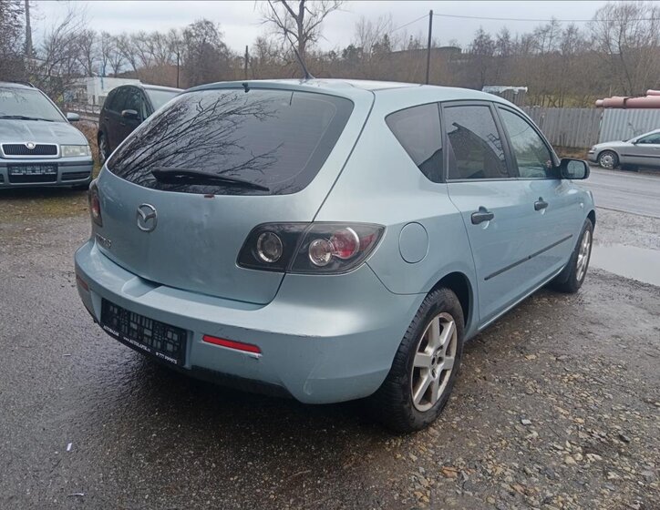 Mazda 3 Hatchback 1,3 l 62 kw