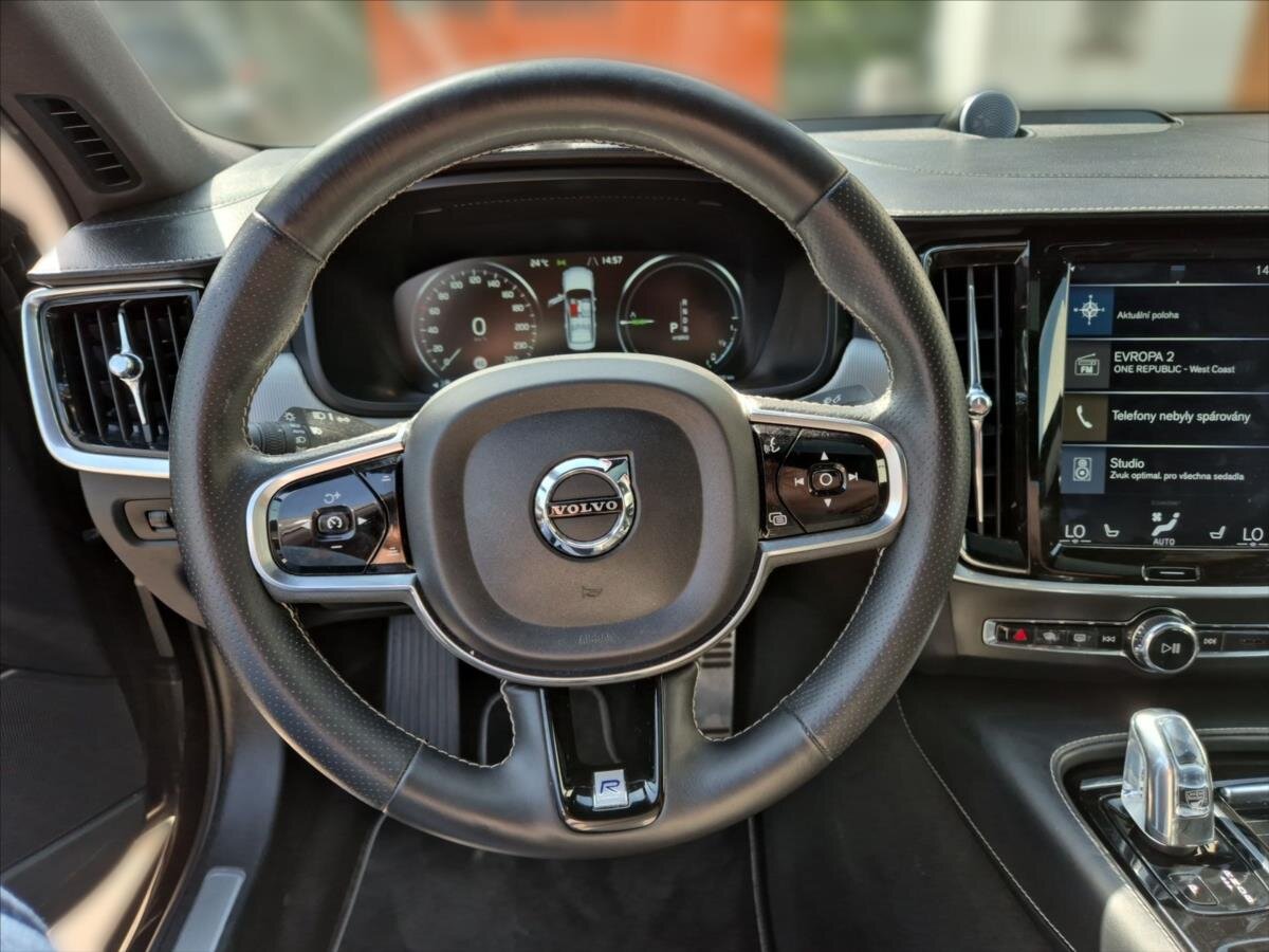 Volvo S90 Sedan 2,0 l 223 kw