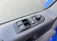 Volkswagen Caravelle MPV 2,5 l 96 kw