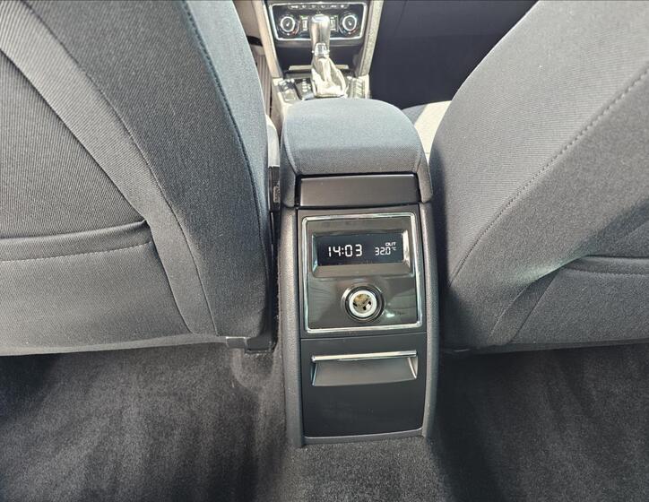 Škoda Superb 24