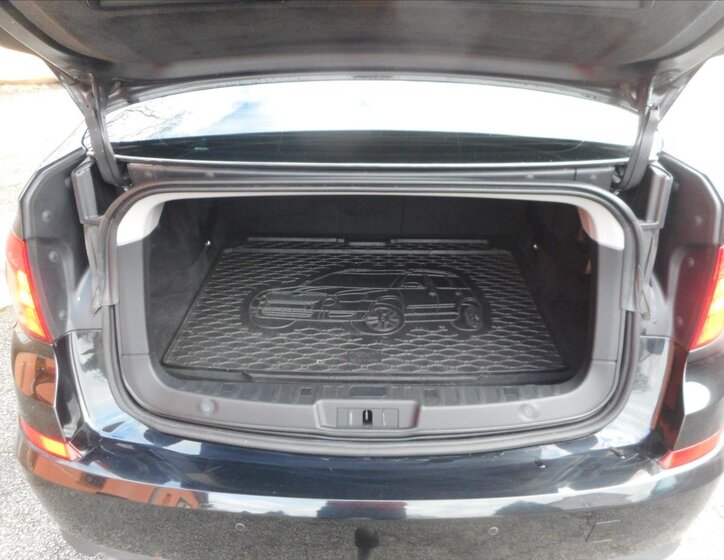 BMW Řada 5 Sedan 3,0 l 220 kw