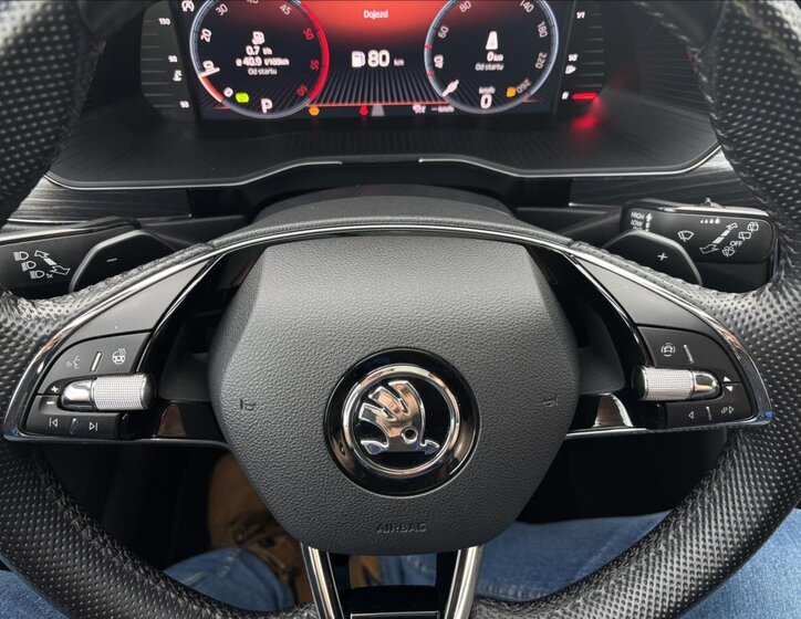 Škoda Superb Sedan / Limuzína 2,0 l 147 kw