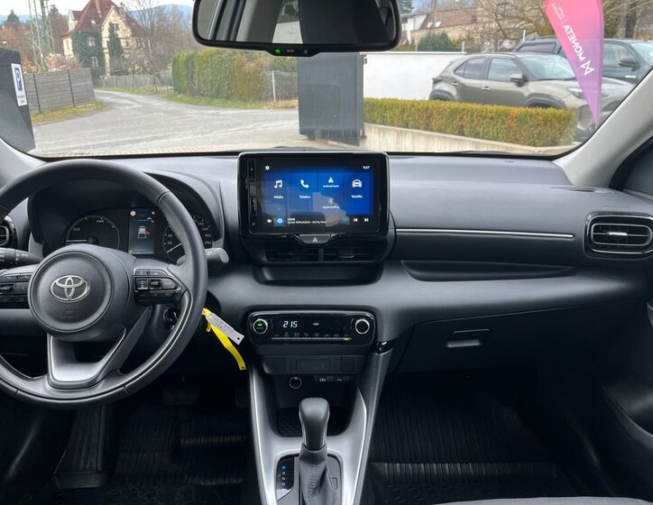 Toyota Yaris Hatchback 1,5 l 68 kw