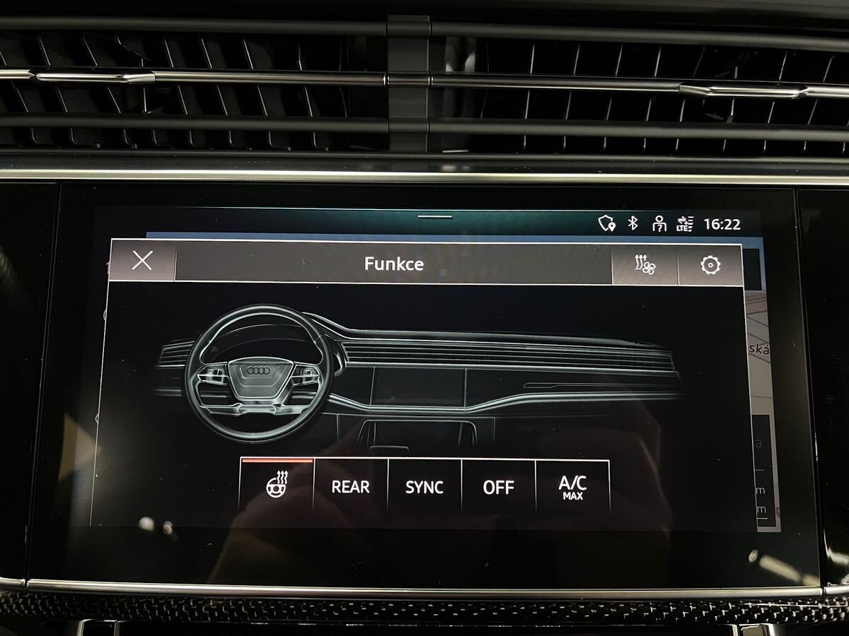 Audi SQ8 SUV 4,0 l 373 kw