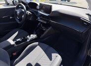 Peugeot 208 Hatchback 1,2 l 74 kw