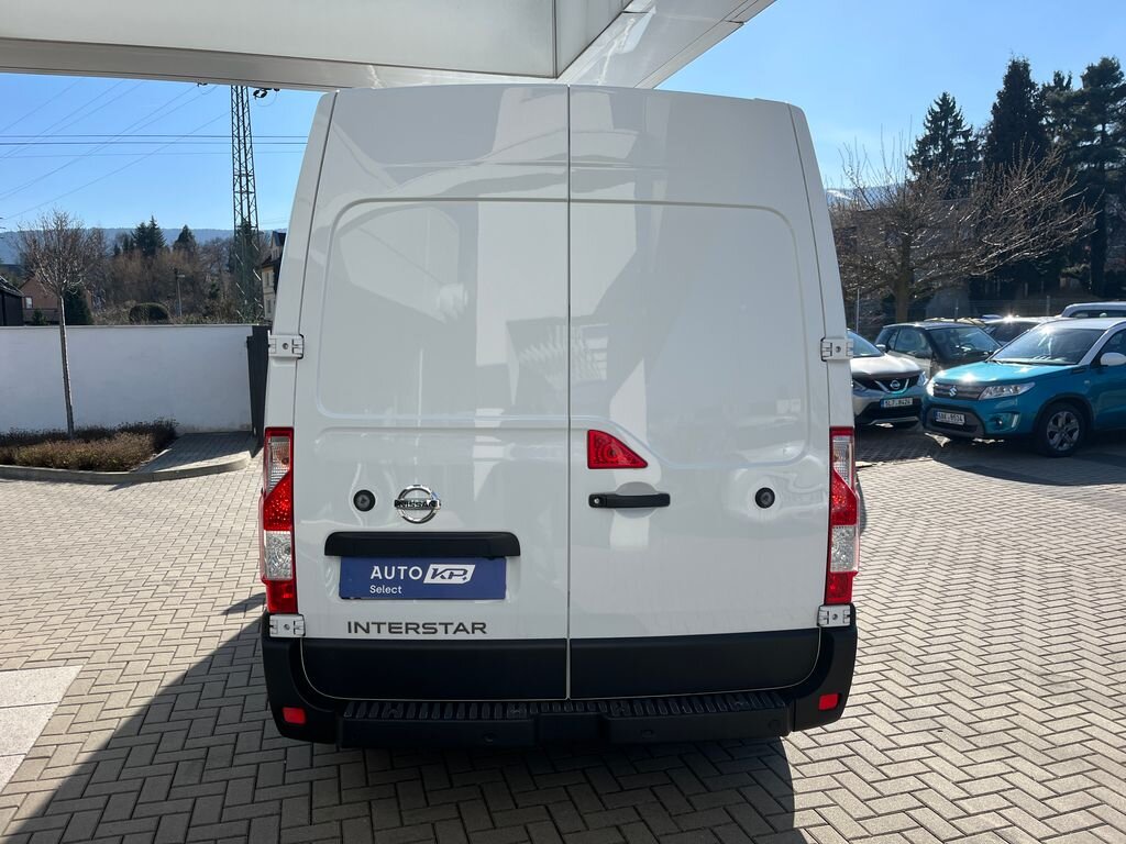Nissan Interstar Skříň 2,3 l 100 kw