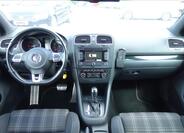 Volkswagen Golf 17