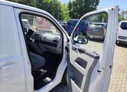 Volkswagen Transporter 22
