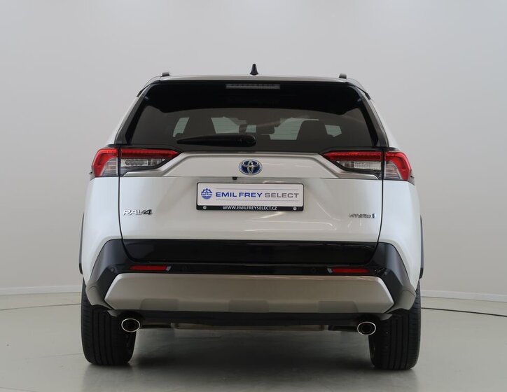 Toyota RAV4 SUV 2,5 l 131 kw