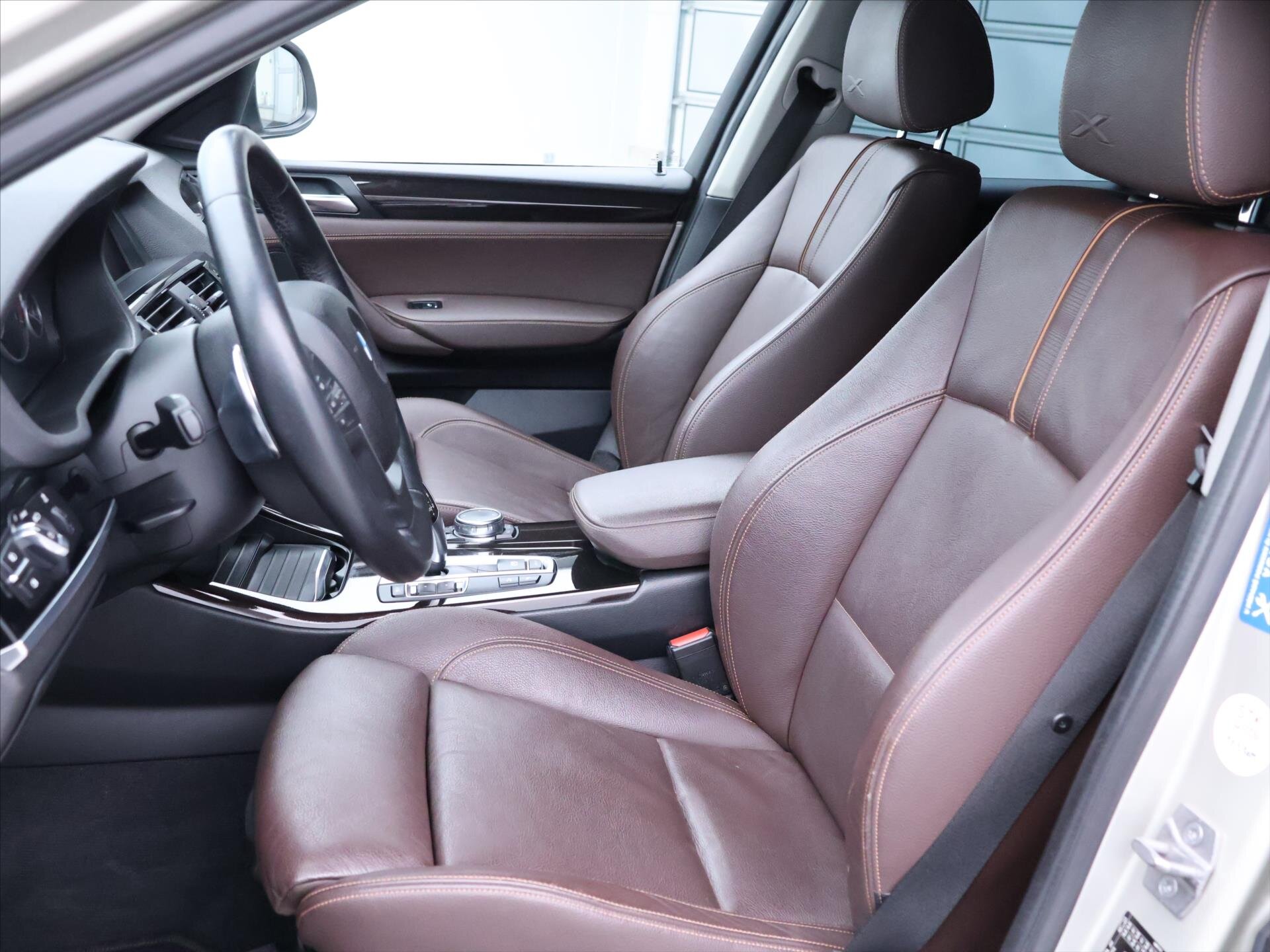 BMW X4 SUV 2,0 l 140 kw