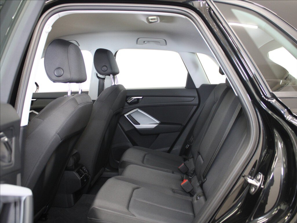 Audi Q3 SUV / Terénní 2,0 l 110 kw