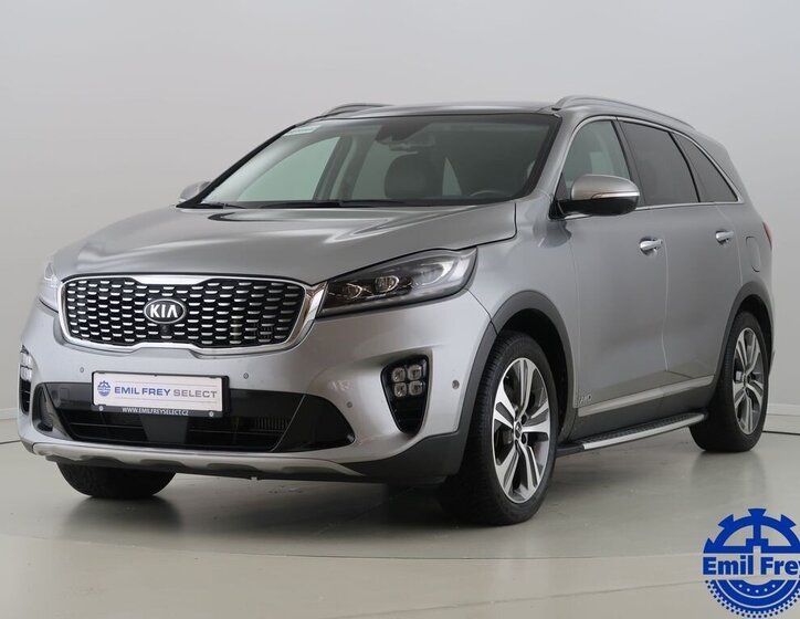 KIA Sorento 1