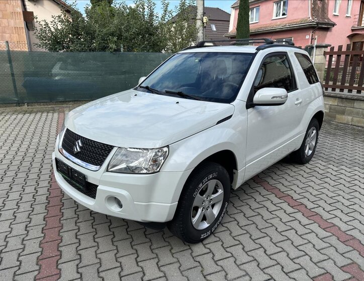 Suzuki Grand Vitara 9