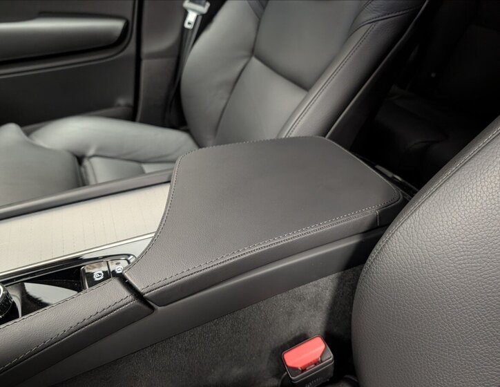 Volvo XC90 Ostatní 2,0 l 335 kw