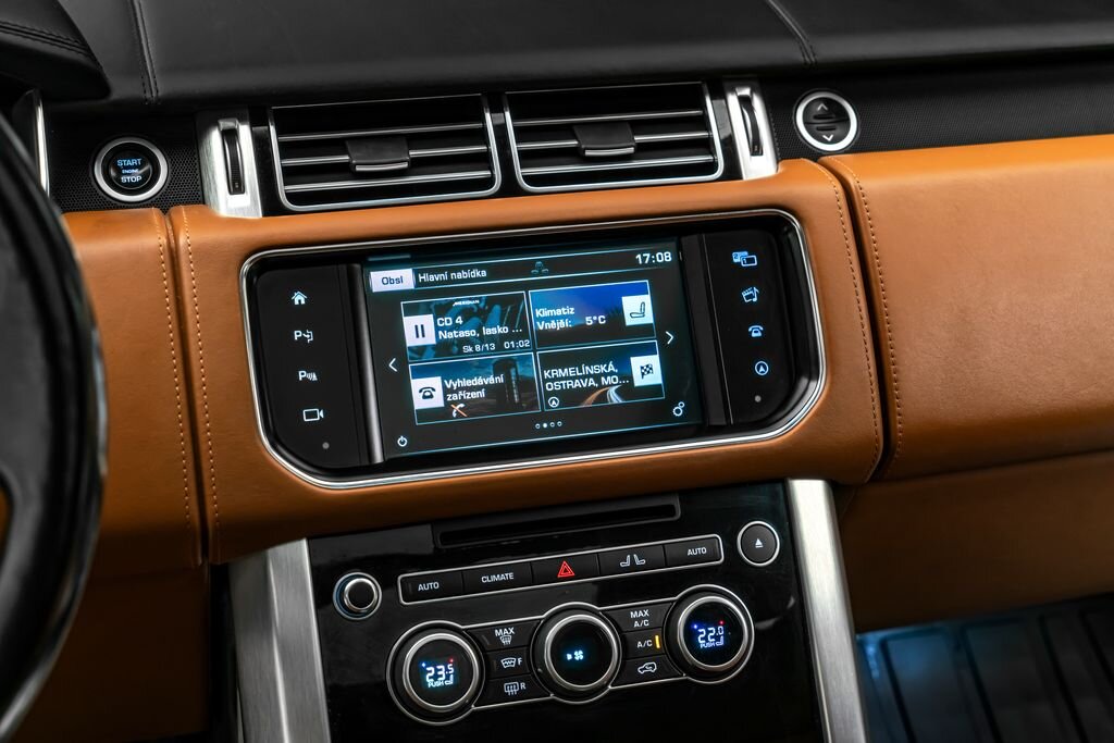 Land Rover Range Rover SUV 4,4 l 250 kw