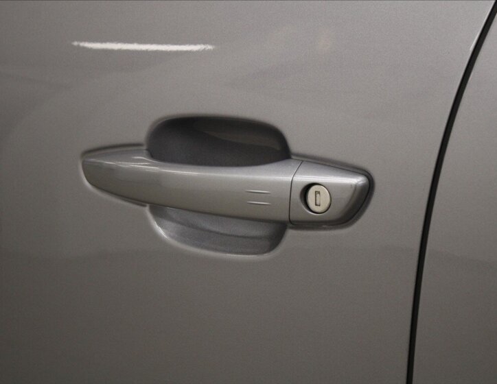 Citroën C5 Aircross SUV 1,6 l 133 kw