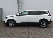 Peugeot 5008 6