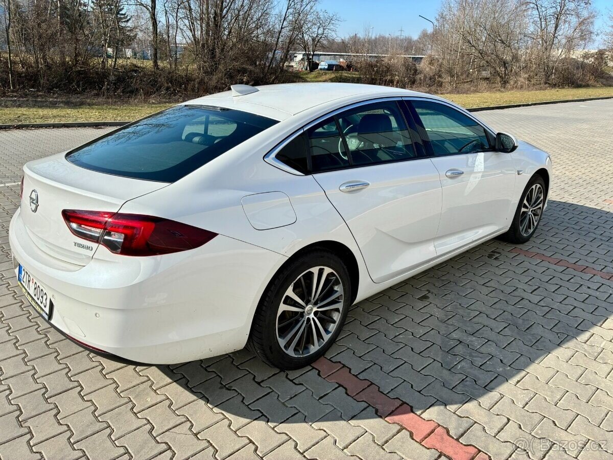 Opel Insignia Sedan / Limuzína 0,0 149 kw