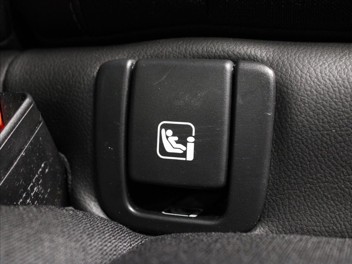 Volvo XC40 SUV / Terénní 2,0 l 182 kw