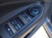 Ford Kuga SUV 1,5 l 88 kw