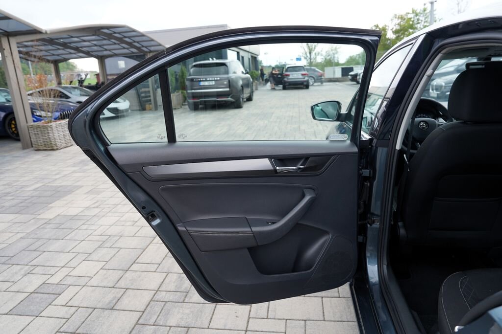 Škoda Rapid Hatchback 999,0 70 kw