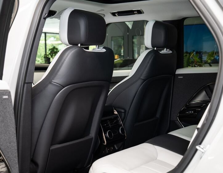 Land Rover Range Rover Sport 10