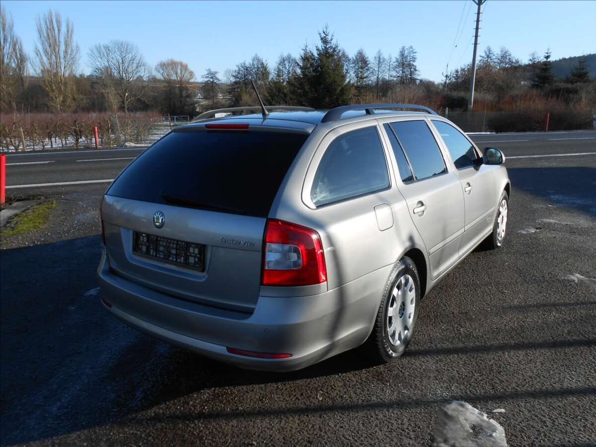Škoda Octavia Kombi 1,6 l 77 kw