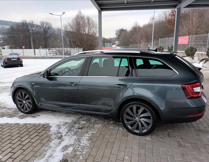 Škoda Octavia Kombi 2,0 l 135 kw