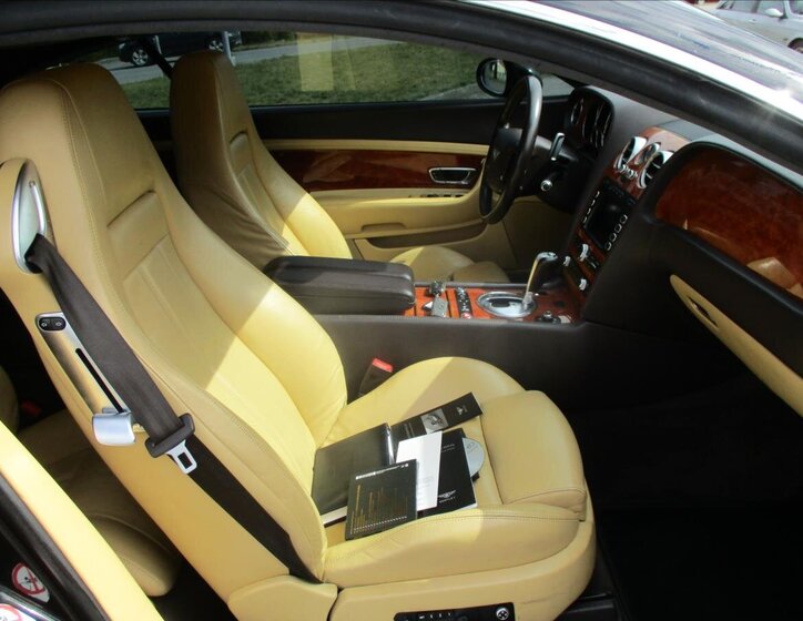 Bentley Continental GT 9