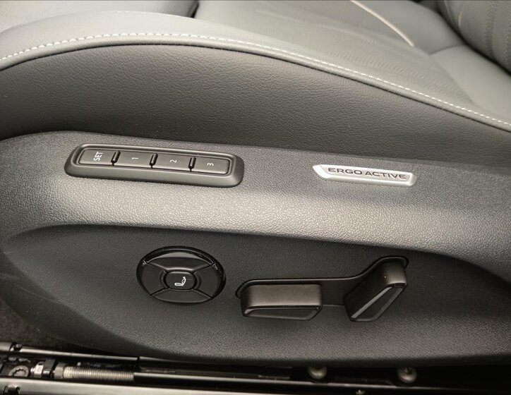 Volkswagen Passat 12