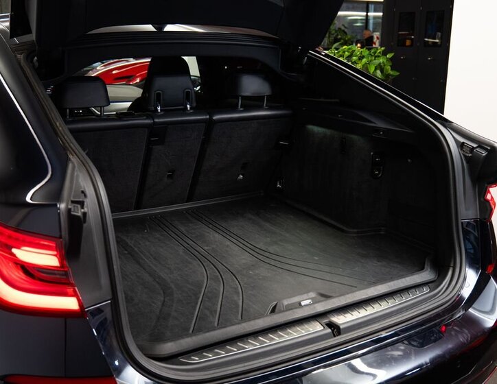 BMW Řada 6 Liftback 3,0 l 245 kw