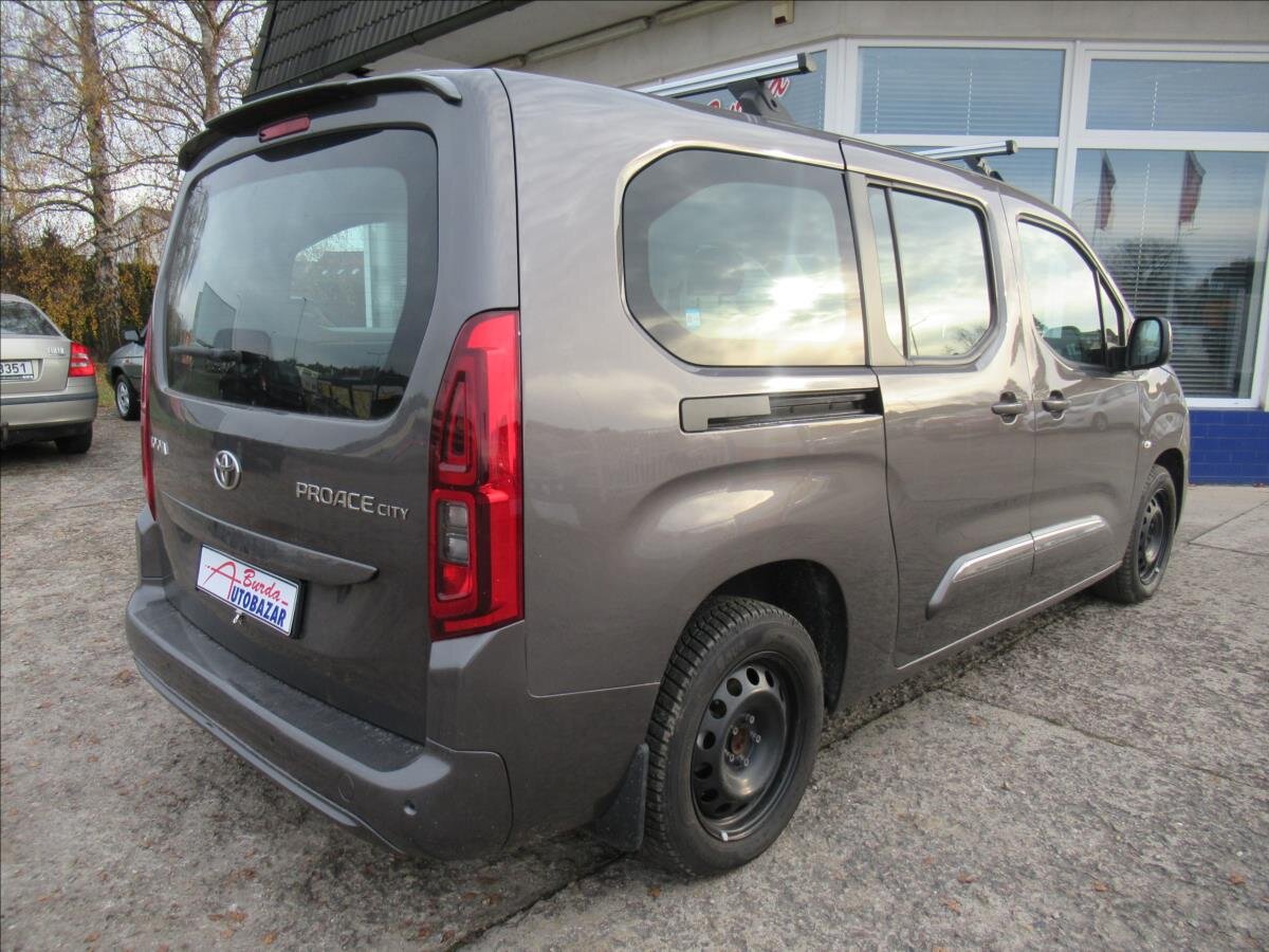 Toyota ProAce