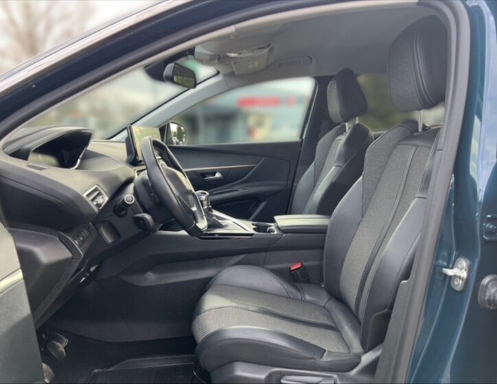 Peugeot 3008 7