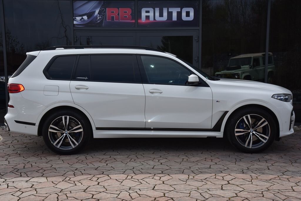 BMW X7 SUV / Terénní 3,0 l 195 kw